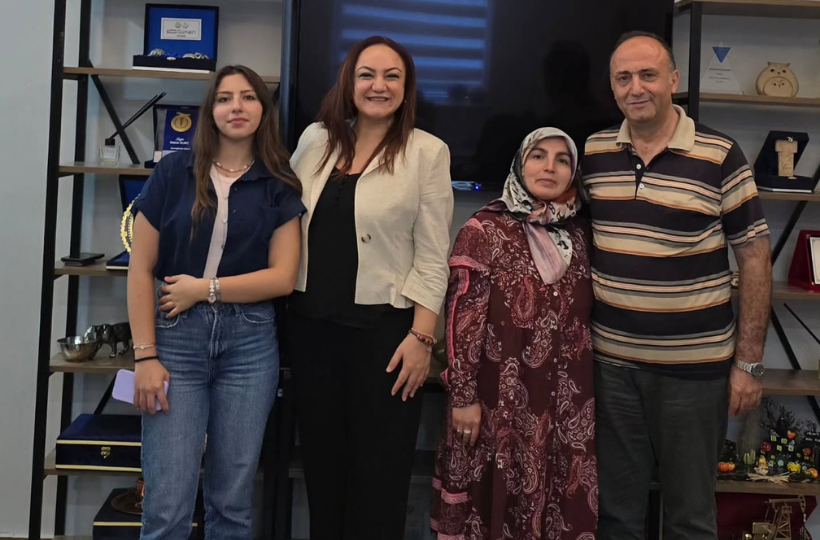 nlksoft, Dilaver Bey ve ailesini Gaziantep'te ağırlayarak dostluk ve iş birliğini güçlendirdi.